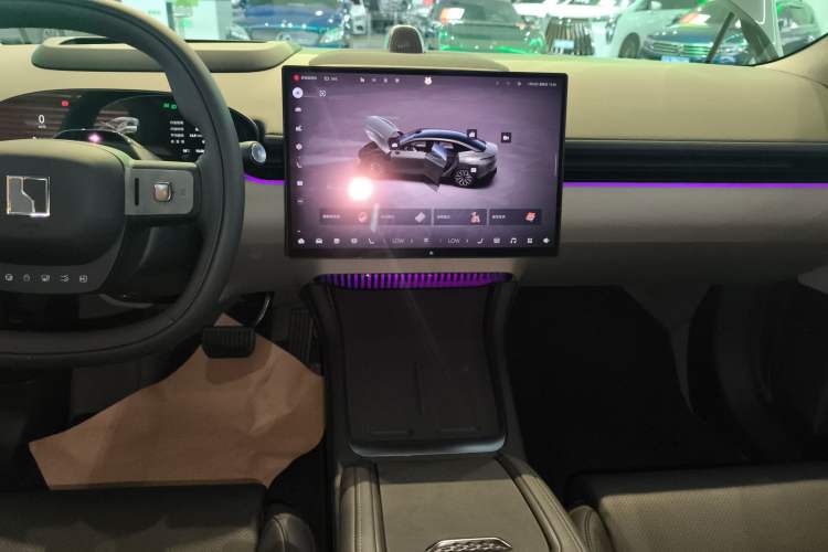 Used Zeekr 007 2025 Rear-Drive Intelligent Driving Version 75 kWh
