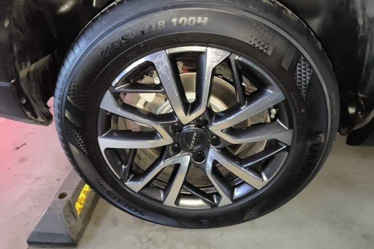 Used Haval H6 2024 1.5T Two-Wheel-Drive Classic Edition
