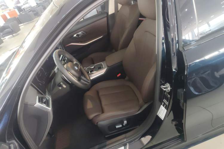 Used BMW 3 Series 2023 325Li M Sport Night Edition Package
