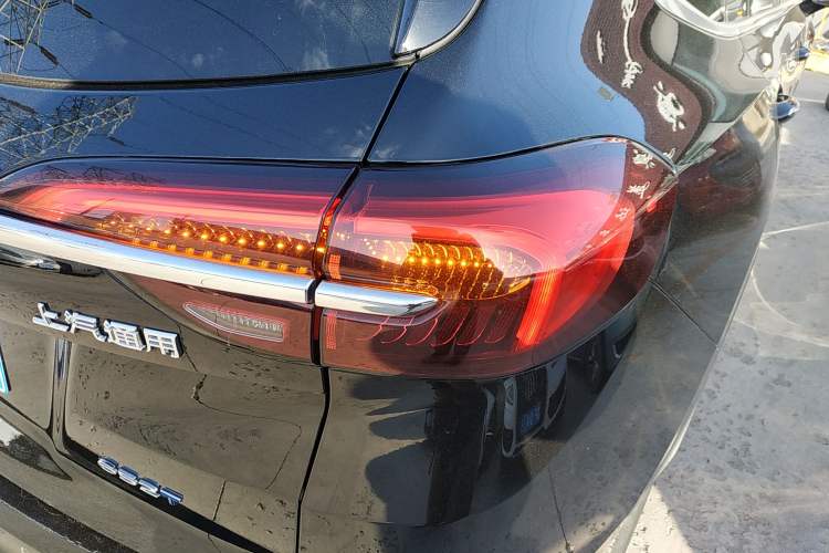 Used Buick Envision 2021 Encore Plus 652T Five-Seat Luxury Model