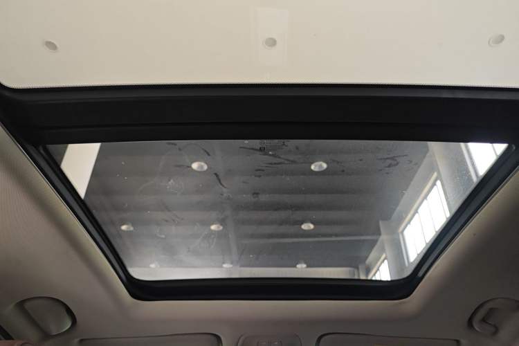 Used Buick GL6 2019 18T 6-Seater Connected Luxury Version China VI Standard