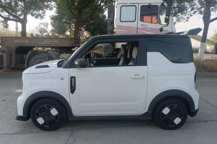 Used  Panda 2025 210km Panda Kart
