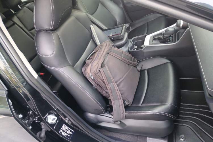 Used Toyota RAV4 2023 2.0L CVT Two-Wheel Drive Urban Edition
