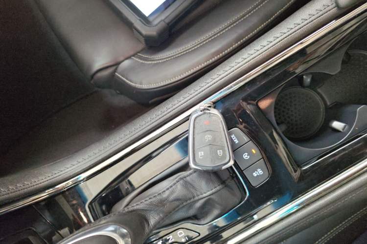 Used Cadillac ATS-L 2017 28T Fashion Edition
