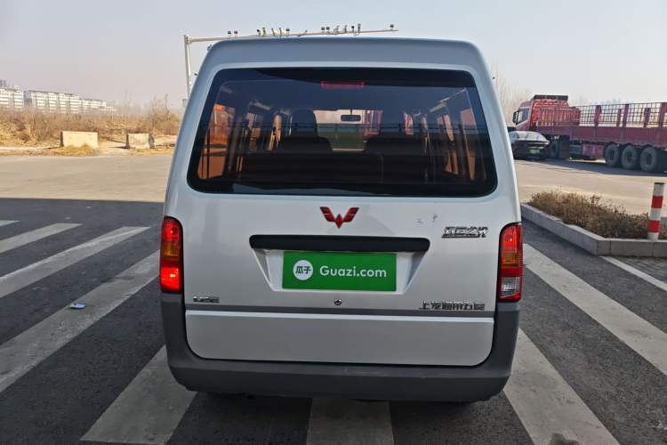 Used Wuling Zhiguang 2020 1.2L Practical Model China VI LSI
