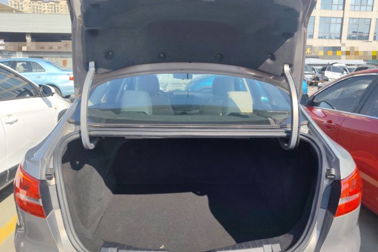 Used Ford Escort 2015 1.5L Automatic Fashion Model