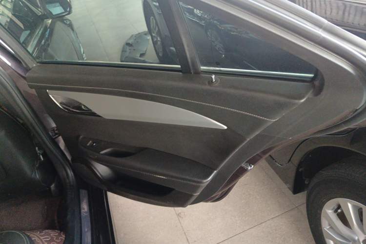 Used Cadillac ATS-L 2017 28T Fashion Edition
