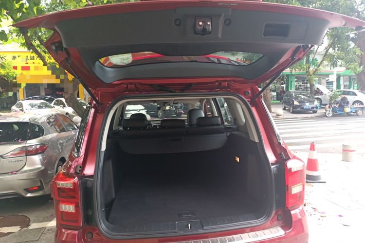 Used GAC Trumpchi GS7 2017 280T Two-Wheel Drive Luxury Model
