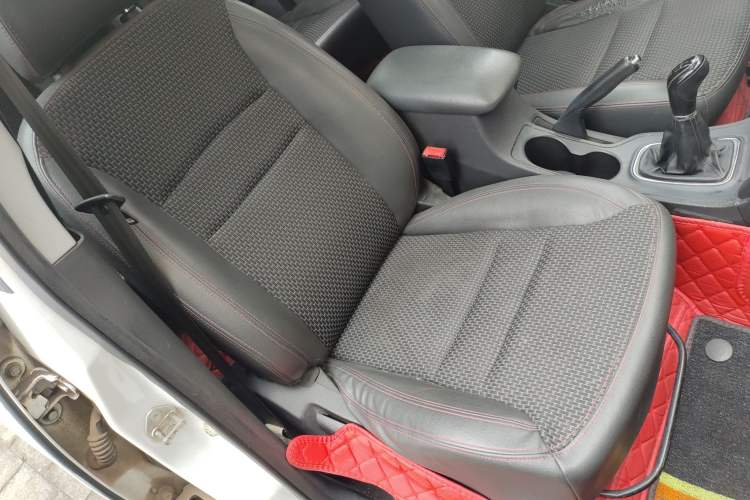 Used Chery Tiggo 3 2016 1.6L Manual ZhiShang Edition