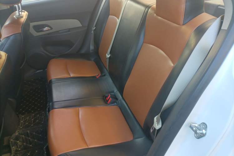 Used Chevrolet Cruze 2015 1.5L Classic SL MT
