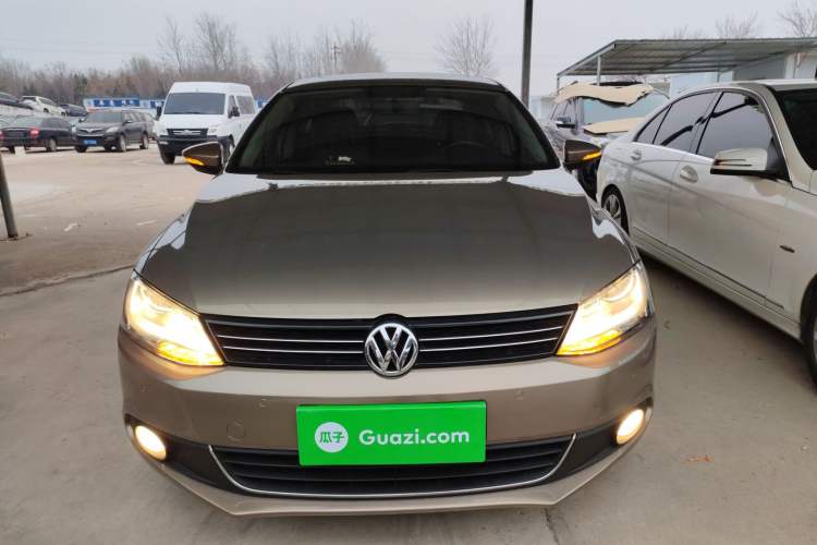 Used Volkswagen Sagitar 2014 1.4TSI Automatic Luxury Model
