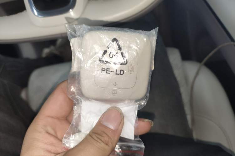 Used Zeekr 7X 2025 100 kWh Long-Range Rear-Wheel Drive with Intelligent Driving Features
