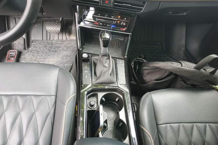 Used Volkswagen Passat 2021 330TSI Luxury Edition
