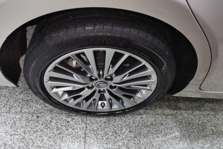 Used Toyota Camry 2019 2.5G Luxury Edition China VI Standard