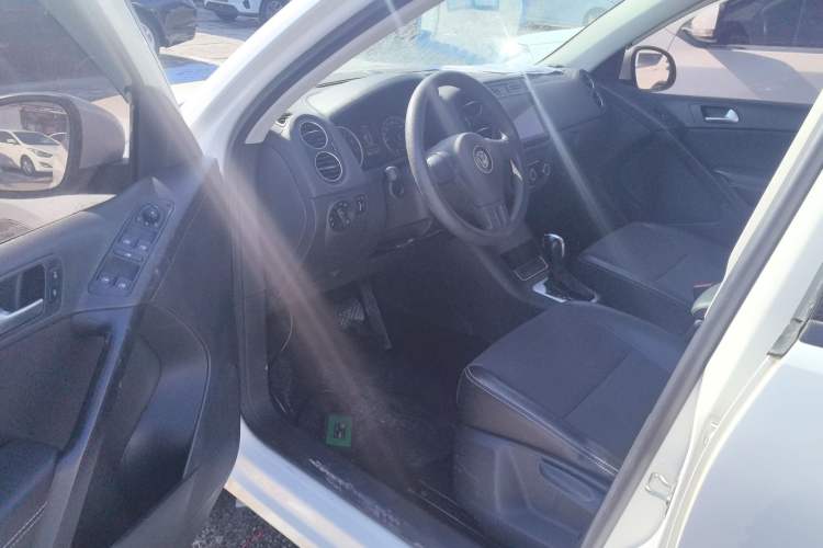 Used Volkswagen Tiguan 2016 280TSI Automatic Two-Wheel-Drive Silk Road Style Edition
