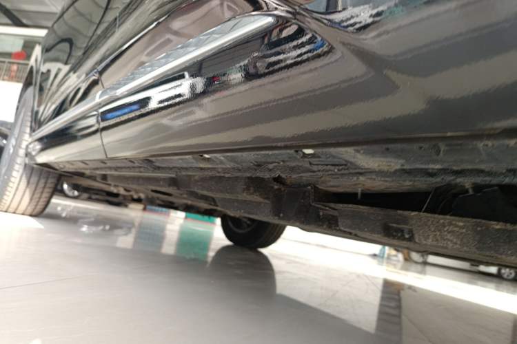 Used Hongqi HS3 2023 1.5T Two-Wheel Drive Shanwei Edition
