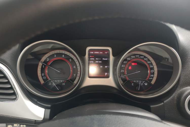 Used Dodge Journey 2013 2.4L Two-Wheel Drive Luxury Version
