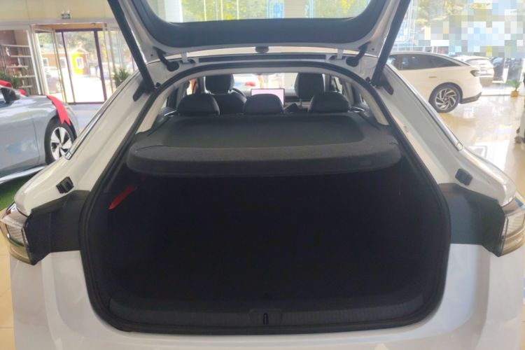 Used Volkswagen ID.7 VIZZION 2024 AIR model