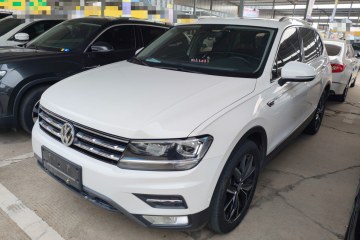 Used Volkswagen Tiguan L 2019 330TSI Automatic Two-Wheel Drive Smart Luxury Version China V Emission Standard
