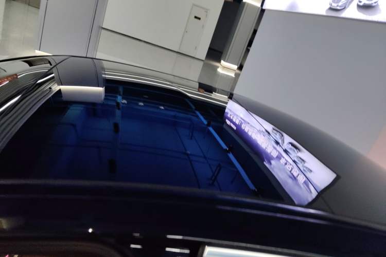 Used Mercedes-Benz E-Class 2024 Facelift E 300 L Luxury Edition
