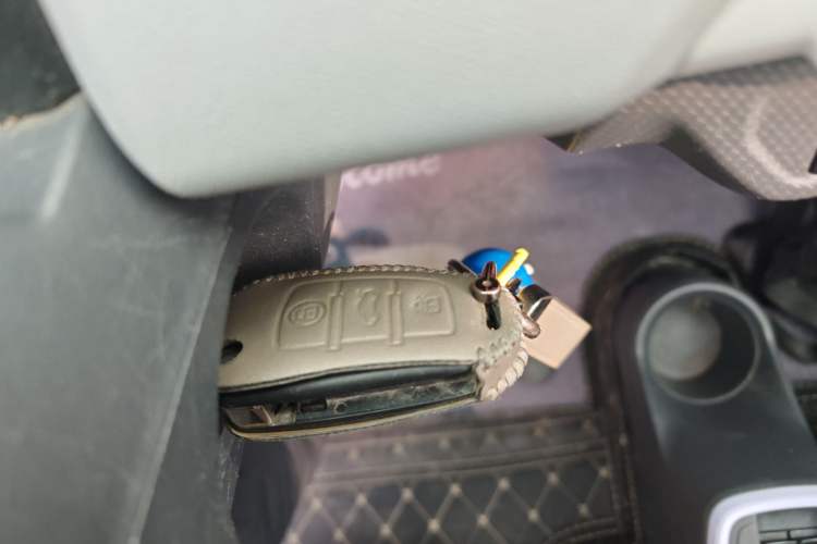 Used Chery QQ Ice Cream 2022 120km Conical Shape Lithium Iron Phosphate