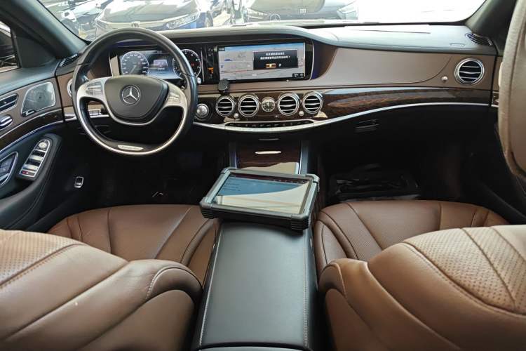 Used Mercedes-Benz S-Class 2017 S 320 L Business Model
