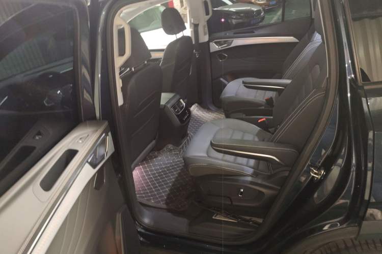 Used Volkswagen Talagon 2024 380TSI All-Wheel Drive Luxury Prestige Pro 6-Seater