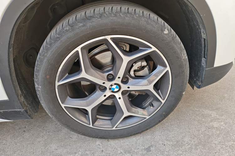 Used BMW X1 2019 sDrive18Li Premium Edition
