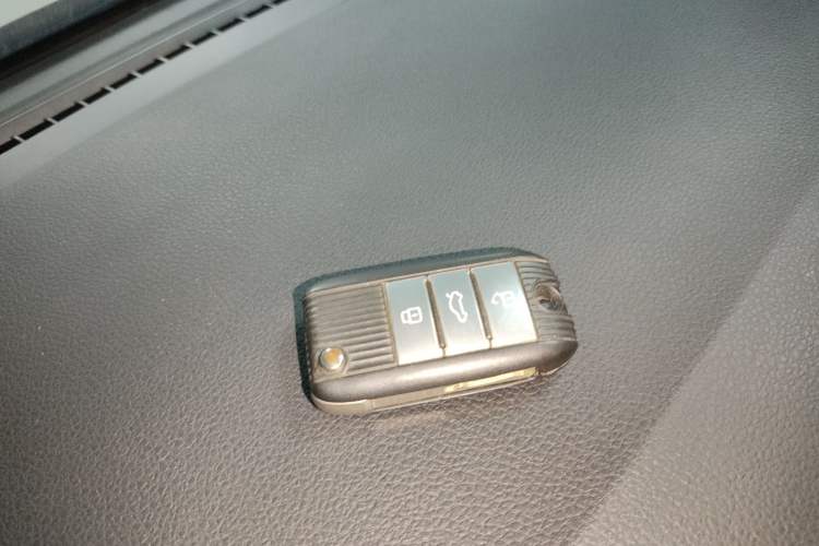 Used Roewe Ei5 2019 Luxury Edition
