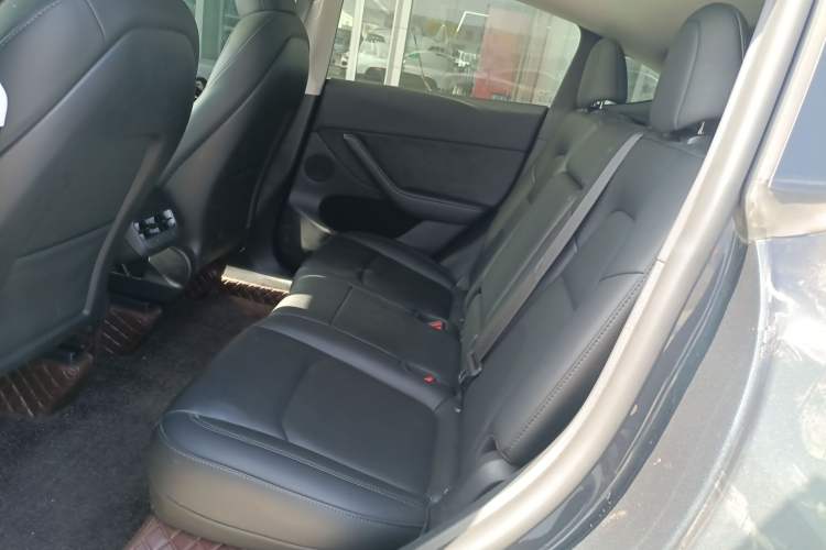 Used Tesla Model Y 2024 Rear-Wheel-Drive Version