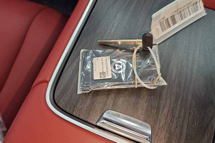 Used Hima Luxeed S7 2024 Pro Model
