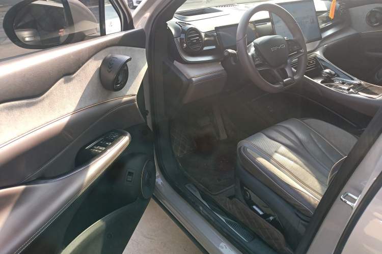 Used BYD Frigate 07 2023 DM-i 100KM Flagship Model