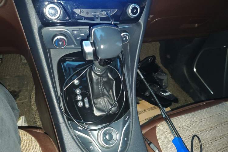 Used Haima V70 2016 1.5T Automatic Comfort & Enjoyment Version 7 Seats
