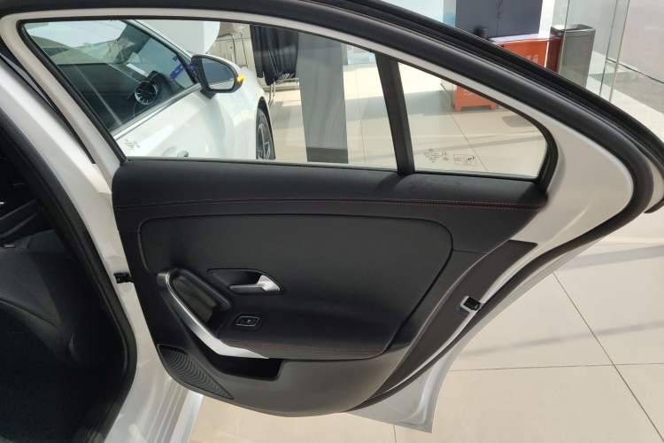 Used Mercedes-Benz A-Class 2023 A 200 L Fashion Model
