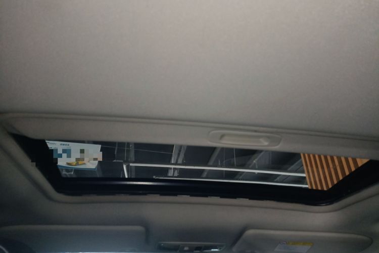 Used Mitsubishi Outlander 2019 2.4L 4x4 Zhi Xiang Edition 5 Seats China VI Standard
