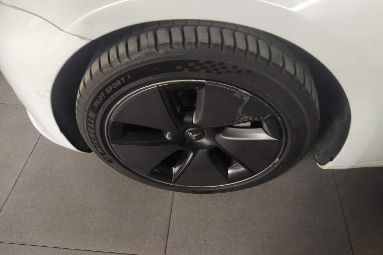 Used Tesla Model 3 2022 Rear-Wheel-Drive Version