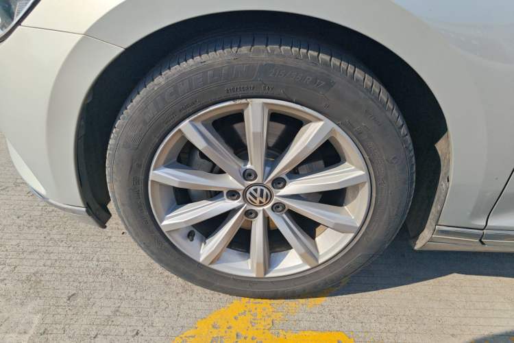 Used Volkswagen Magotan 2017 330TSI DSG Leading Model