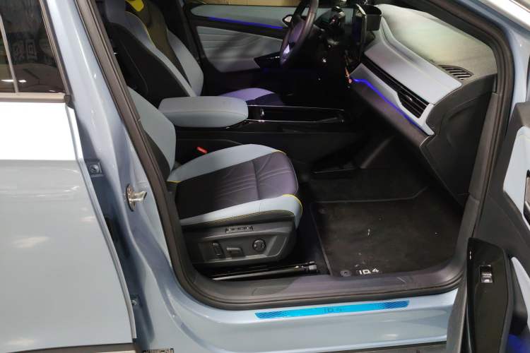 Used Volkswagen ID.4 X 2023 Ultra-Intelligent Long-Range Version
