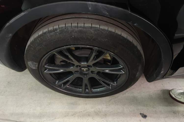 Used Tesla Model Y 2023 Rear-Wheel-Drive Version