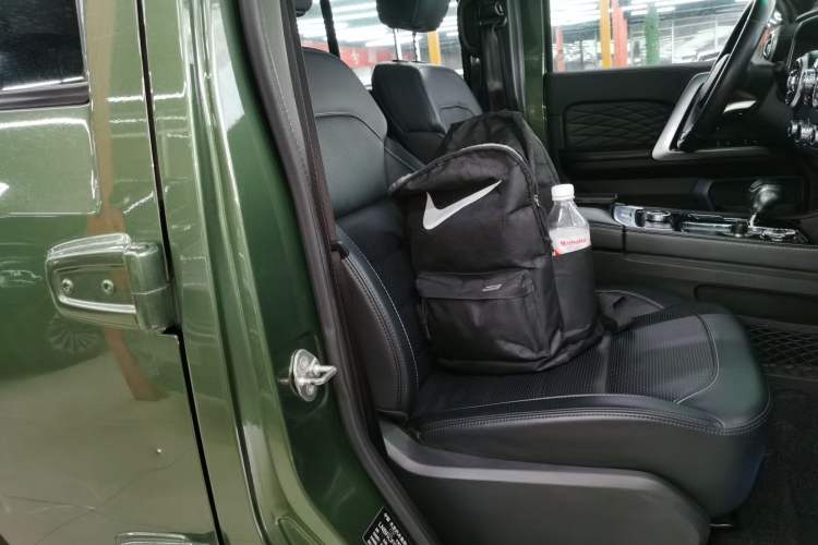 Used  BJ40 2018 PLUS 2.3T Automatic Four-Wheel Drive Premium Edition China V