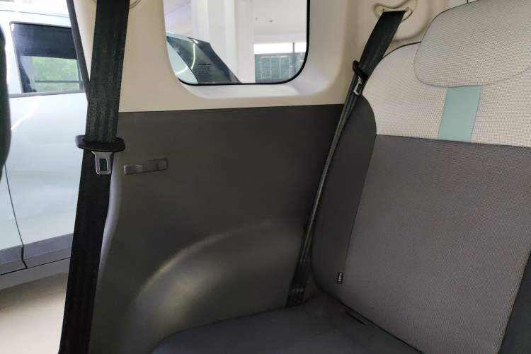 Used  Lumin 2024 205km Launch Edition
