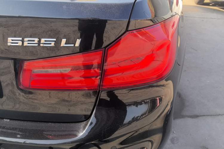 Used BMW 5 Series 2020 525Li M Sport Package
