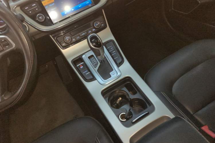 Used Geely Auto Emgrand GL 2017 1.8L DCT Elite Model