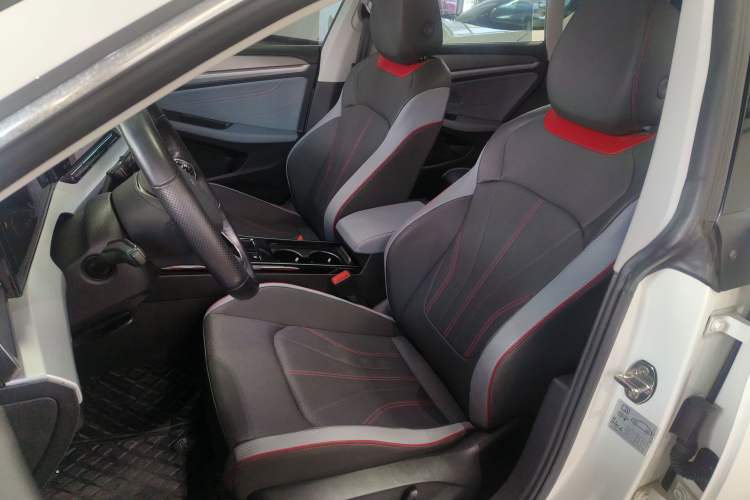 Used Volkswagen Lamando 2022 Lavida L 280TSI DSG Cool & Spicy Edition