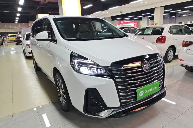 Used Buick GL8 2023 Land Executive Class 652T Luxury Model