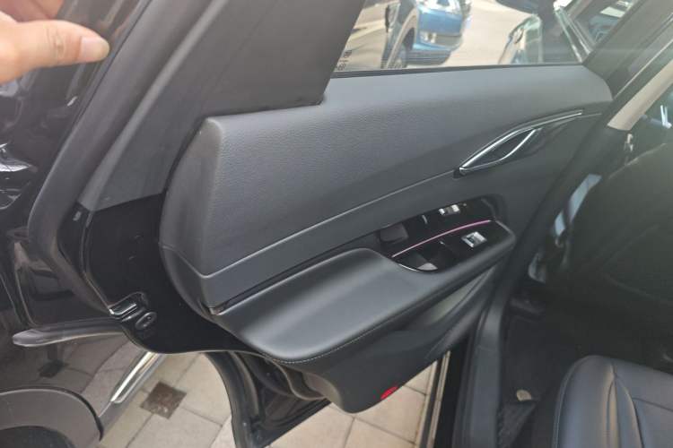 Used Hongqi HS3 PHEV 2024 PHEV 115km Jingwei Edition
