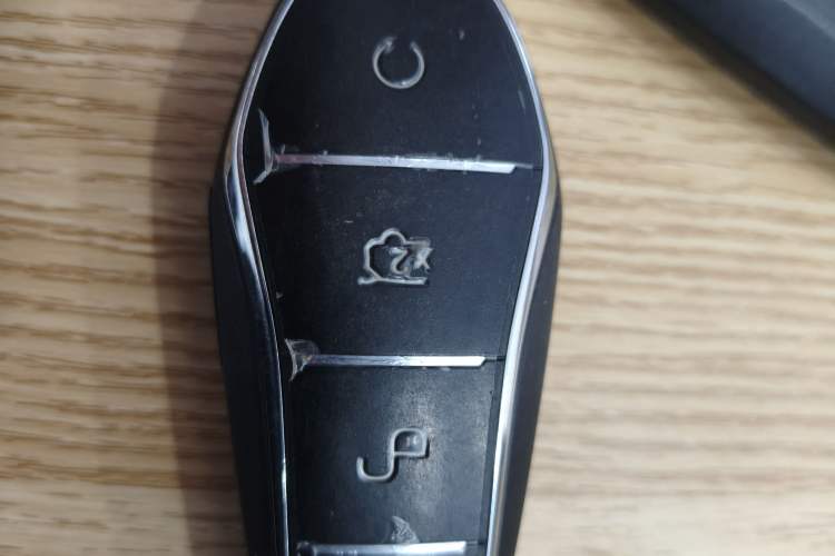 Used BYD Qin PLUS 2024 HONOR Edition DM-i 120KM Excellence Model
