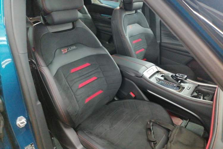 Used Ford Edge 2023 Ford Explorer L 2.0T EcoBoost E-Hybrid Four-Wheel Drive 7-Seater ST-Line
