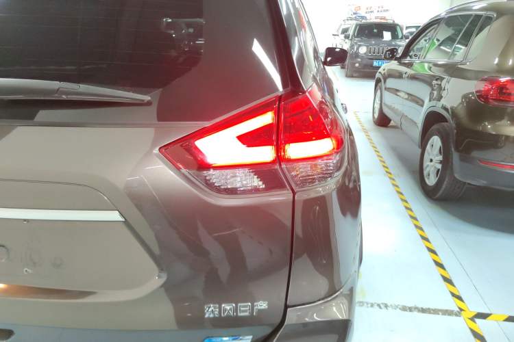 Used Nissan X-Trail 2017 2.0L CVT Comfort Edition 2WD
