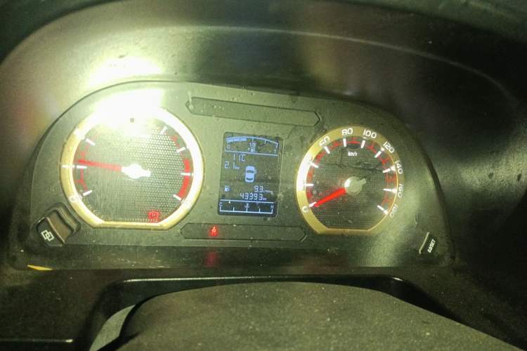 Used FORTHING Lingzhi 2020 M5L 1.6L Base Model 7 Seats
